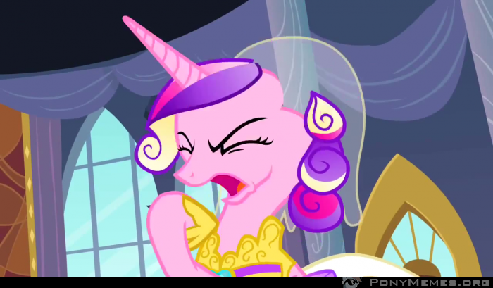 Cadance/Chrysalis bez ucha